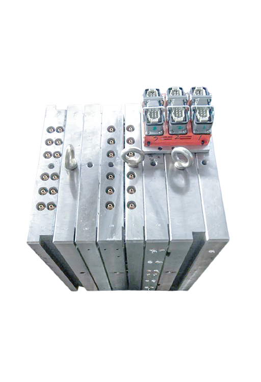 Needle shield semi-hot runner mould